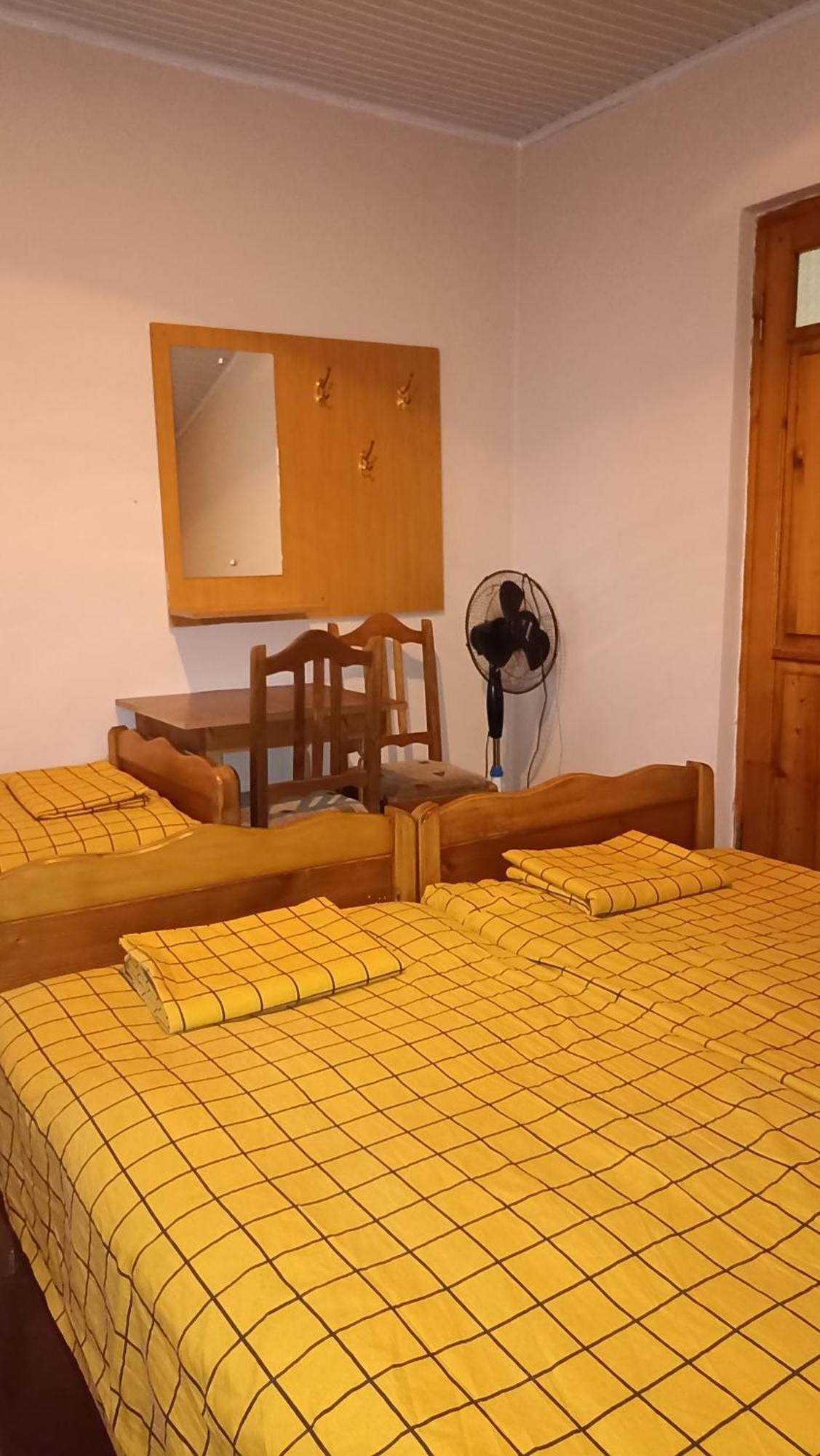 Guest House Giorgi Урекі Екстер'єр фото