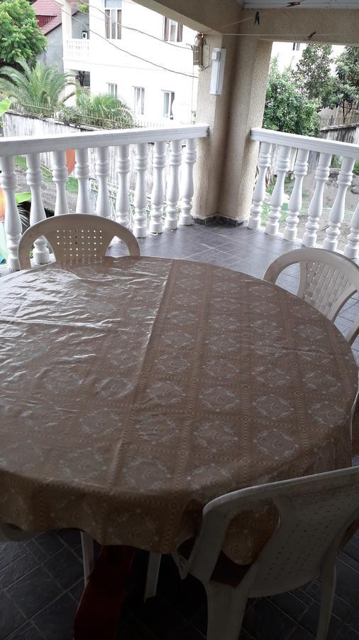 Guest House Giorgi Урекі Екстер'єр фото
